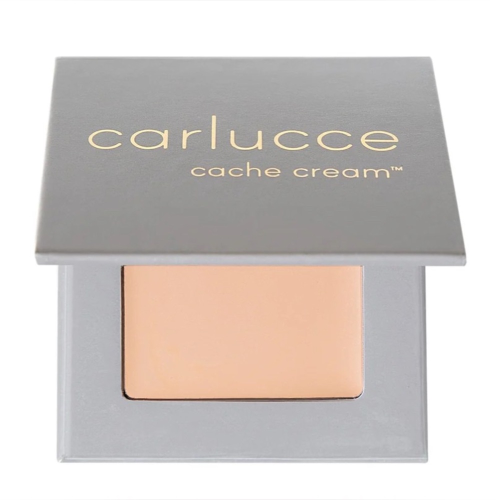 Cache Cream Foundation Tan